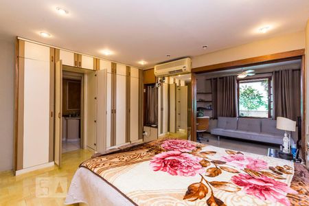 Apartamento à venda com 570m², 4 quartos e 3 vagas Apartamento à venda com 570m², 4 quartos e 3 vagasQuarto 4