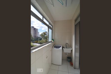 Apartamento à venda com 58m², 2 quartos e 1 vagaÁrea serviço