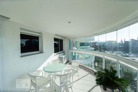 Varanda de apartamento à venda com 1 quarto, 54m² em Recreio dos Bandeirantes, Rio de Janeiro