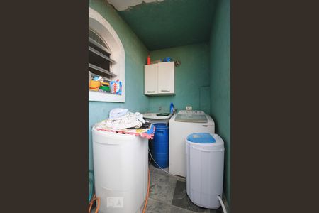 Casa à venda com 150m², 2 quartos e 2 vagasÁrea de serviço