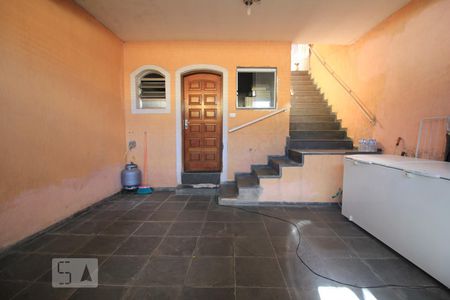 Casa à venda com 150m², 2 quartos e 2 vagasGaragem