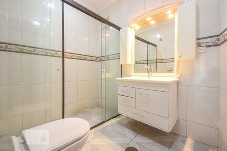 Casa à venda com 344m², 3 quartos e 7 vagas Casa à venda com 344m², 3 quartos e 7 vagasBanheiro da Suíte