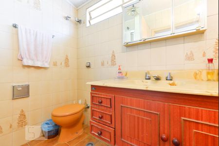 Casa à venda com 280m², 4 quartos e 3 vagas Casa à venda com 280m², 4 quartos e 3 vagasbanheiro 2