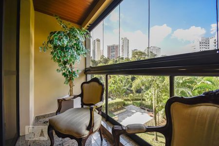 Apartamento à venda com 148m², 3 quartos e 3 vagas Apartamento à venda com 148m², 3 quartos e 3 vagasVaranda da Sala