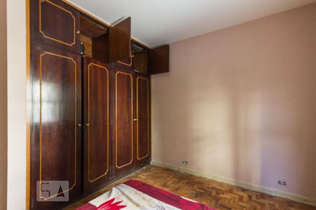 Casa à venda com 250m², 5 quartos e 2 vagasQuarto 2