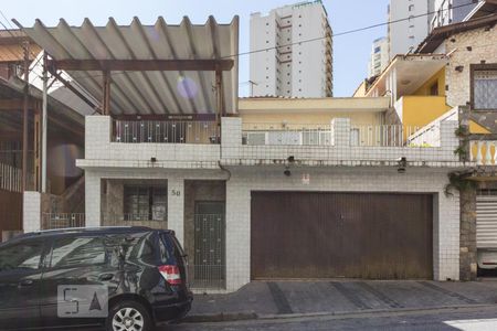 Casa à venda com 250m², 5 quartos e 2 vagasFachada