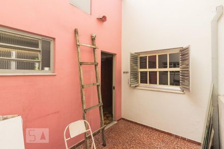 Casa à venda com 250m², 5 quartos e 2 vagasJardim de Inverno