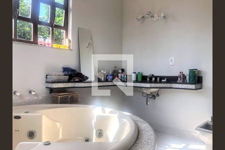 Casa à venda com 421m², 6 quartos e 6 vagas