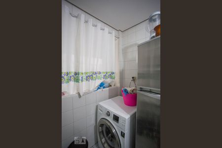 Apartamento à venda com 68m², 2 quartos e 1 vaga Apartamento à venda com 68m², 2 quartos e 1 vagaÁrea de serviço