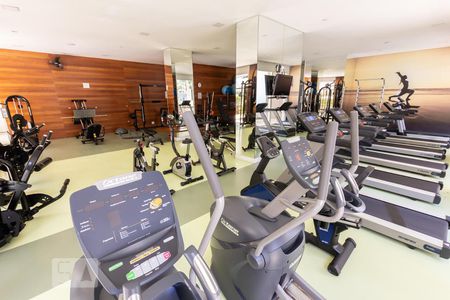 Apartamento para alugar com 160m², 4 quartos e 2 vagas Apartamento para alugar com 160m², 4 quartos e 2 vagasÁrea Comum Academia