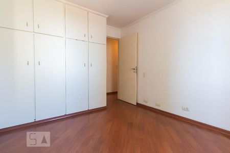 Apartamento para alugar com 187m², 3 quartos e 2 vagas Apartamento para alugar com 187m², 3 quartos e 2 vagasQuarto