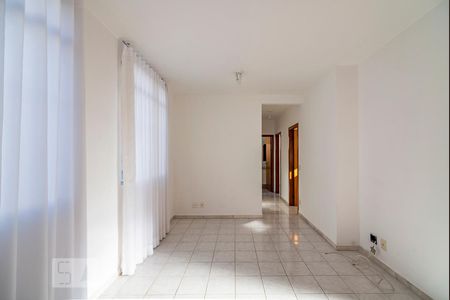 Sala de apartamento para alugar com 3 quartos, 70m² em União, Belo Horizonte
