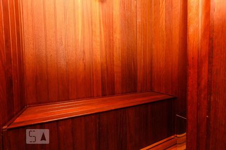 Apartamento à venda com 254m², 4 quartos e 4 vagas Apartamento à venda com 254m², 4 quartos e 4 vagasSauna