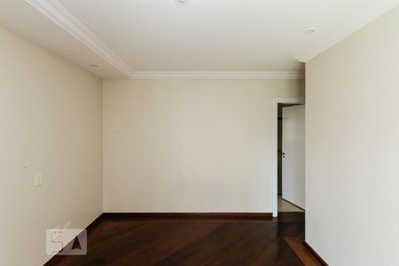Apartamento à venda com 254m², 4 quartos e 4 vagas Apartamento à venda com 254m², 4 quartos e 4 vagasSuite 04