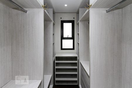 Apartamento à venda com 254m², 4 quartos e 4 vagas Apartamento à venda com 254m², 4 quartos e 4 vagasCloset suite 04