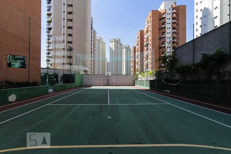 Apartamento à venda com 254m², 4 quartos e 4 vagas Apartamento à venda com 254m², 4 quartos e 4 vagasQuadra Esportiva