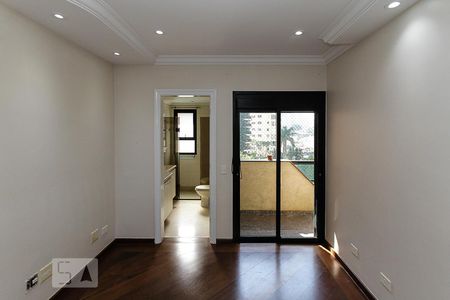 Apartamento à venda com 254m², 4 quartos e 4 vagas Apartamento à venda com 254m², 4 quartos e 4 vagasSuite 03