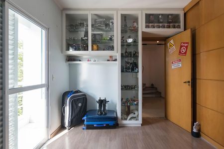 Casa de condomínio à venda com 167m², 3 quartos e 2 vagas2o. Andar - Quarto 1 (Armários)