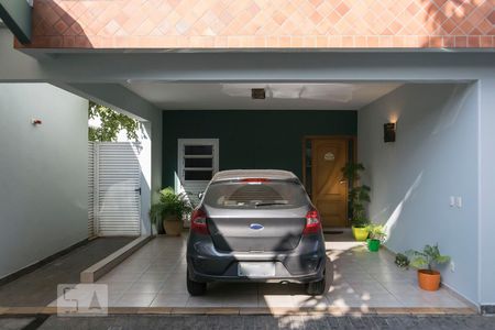 Casa de condomínio à venda com 167m², 3 quartos e 2 vagasGaragem
