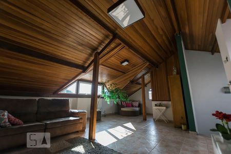 Casa de condomínio à venda com 167m², 3 quartos e 2 vagas3o. Andar - Sala