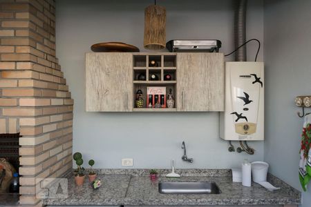 Casa de condomínio à venda com 167m², 3 quartos e 2 vagas3o. Andar - Varanda Gourmet (Armários)