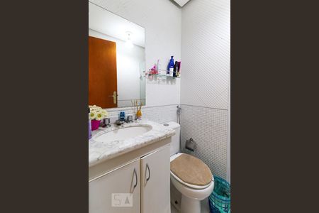 Apartamento à venda com 94m², 2 quartos e 2 vagasBanheiro corredor