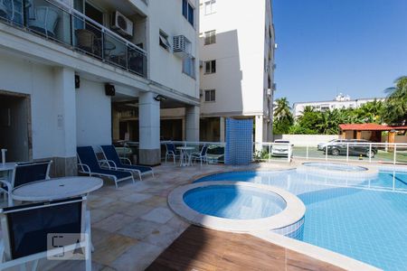 Apartamento para alugar com 110m², 3 quartos e 1 vagaÁrea comum - Piscina