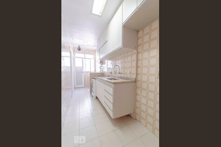 Apartamento à venda com 65m², 2 quartos e 1 vagaCozinha