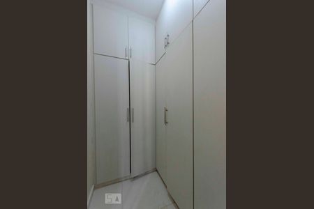 Apartamento à venda com 65m², 2 quartos e 1 vagaQuarto de Serviço
