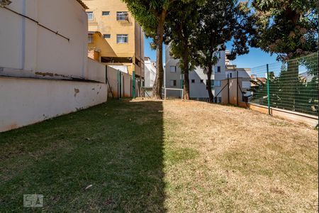 Apartamento à venda com 90m², 3 quartos e 2 vagas Apartamento à venda com 90m², 3 quartos e 2 vagasQuadra