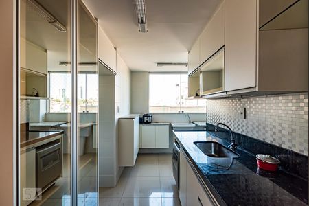 Apartamento à venda com 90m², 3 quartos e 2 vagas Apartamento à venda com 90m², 3 quartos e 2 vagasCozinha