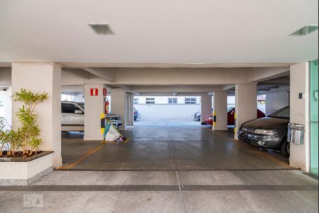 Apartamento à venda com 90m², 3 quartos e 2 vagas Apartamento à venda com 90m², 3 quartos e 2 vagasGaragem