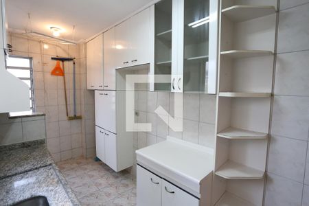 Apartamento à venda com 52m², 2 quartos e 1 vagaCozinha