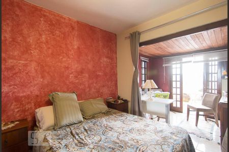 Casa à venda com 226m², 4 quartos e 3 vagasQuarto 1