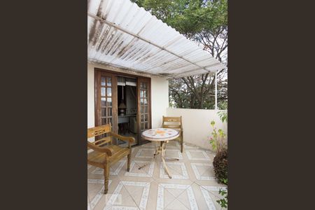 Casa à venda com 226m², 4 quartos e 3 vagasVaranda