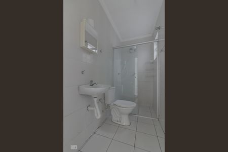 Banheiro de apartamento para alugar com 1 quarto, 38m² em Vila Vera, São Paulo