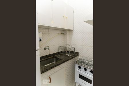 Cozinha de apartamento para alugar com 1 quarto, 45m² em Ipanema, Rio de Janeiro