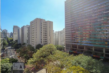 Apartamento à venda com 170m², 3 quartos e 2 vagas Apartamento à venda com 170m², 3 quartos e 2 vagasVista da Sala