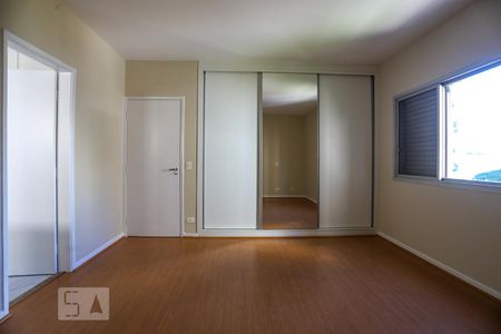 Apartamento à venda com 170m², 3 quartos e 2 vagas Apartamento à venda com 170m², 3 quartos e 2 vagasQuarto 3 Suite
