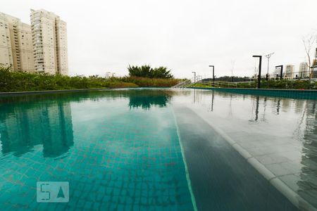 Studio à venda com 47m², 1 quarto e 1 vaga Studio à venda com 47m², 1 quarto e 1 vagaPiscina