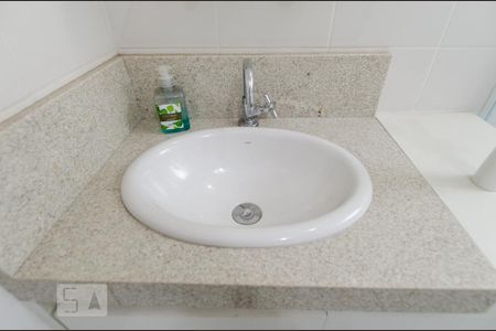 Pia de apartamento para alugar com 2 quartos, 63m² em Baeta Neves, São Bernardo do Campo