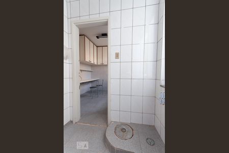 Apartamento à venda com 83m², 2 quartos e sem vaga Apartamento à venda com 83m², 2 quartos e sem vagaLavanderia