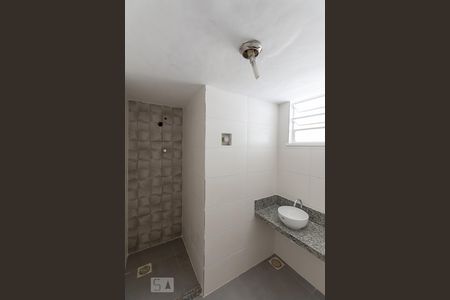 Banheiro Social de apartamento à venda com 3 quartos, 80m² em Fonseca, Niterói