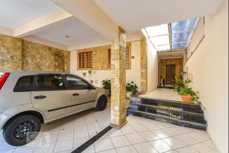 Casa à venda com 280m², 3 quartos e 3 vagas Casa à venda com 280m², 3 quartos e 3 vagasGaragem