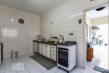 Casa à venda com 280m², 3 quartos e 3 vagas Casa à venda com 280m², 3 quartos e 3 vagasCozinha