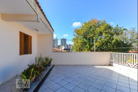 Casa à venda com 280m², 3 quartos e 3 vagas Casa à venda com 280m², 3 quartos e 3 vagasVaranda da Suíte 2