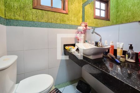 Casa à venda com 220m², 3 quartos e 2 vagasLavabo