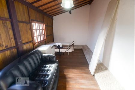 Casa à venda com 300m², 3 quartos e 5 vagasEdícula