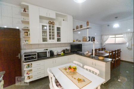 Casa à venda com 300m², 3 quartos e 5 vagasCozinha