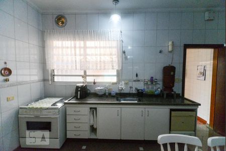 Casa à venda com 300m², 3 quartos e 5 vagasCozinha